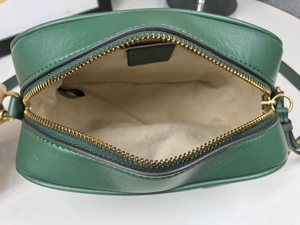 激安グッチバッグコピー着用イメージ